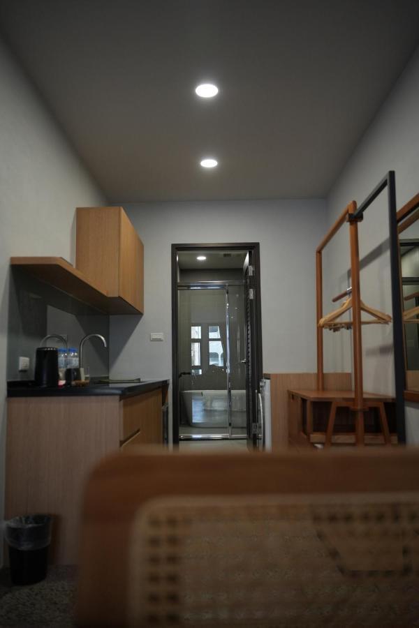 璿 旅 Syuan Hotel Tainan Esterno foto