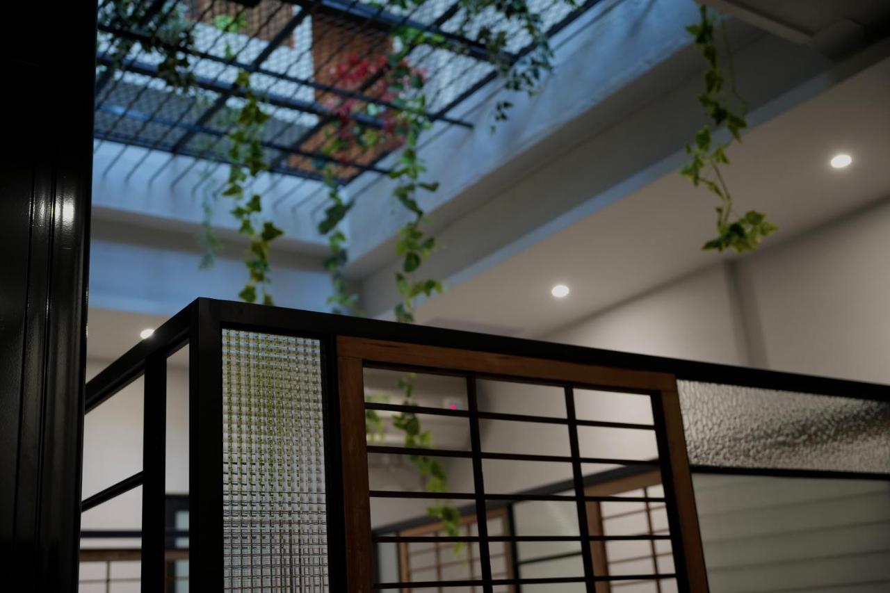 璿 旅 Syuan Hotel Tainan Esterno foto
