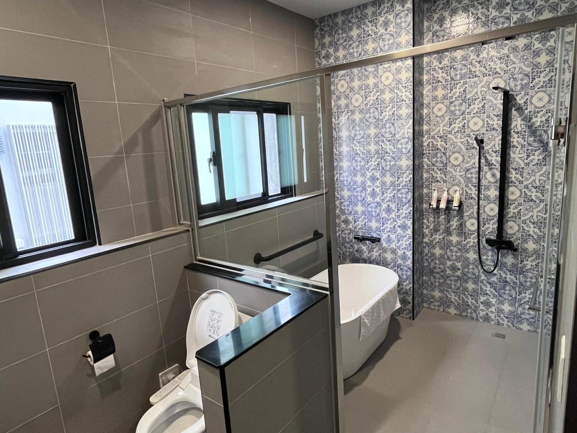 璿 旅 Syuan Hotel Tainan Esterno foto